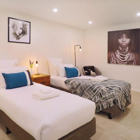 شقة Executive Living In Bluewater كوينستاون المظهر الخارجي الصورة